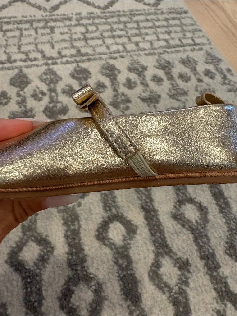 H&M Girls Shimmery Gold Bow Strap Mary Janes